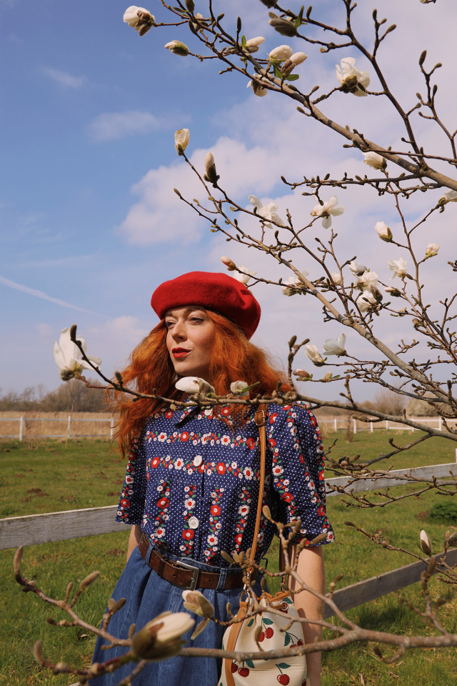 Blue 70's Floral Vintage Cotton Top | S/M