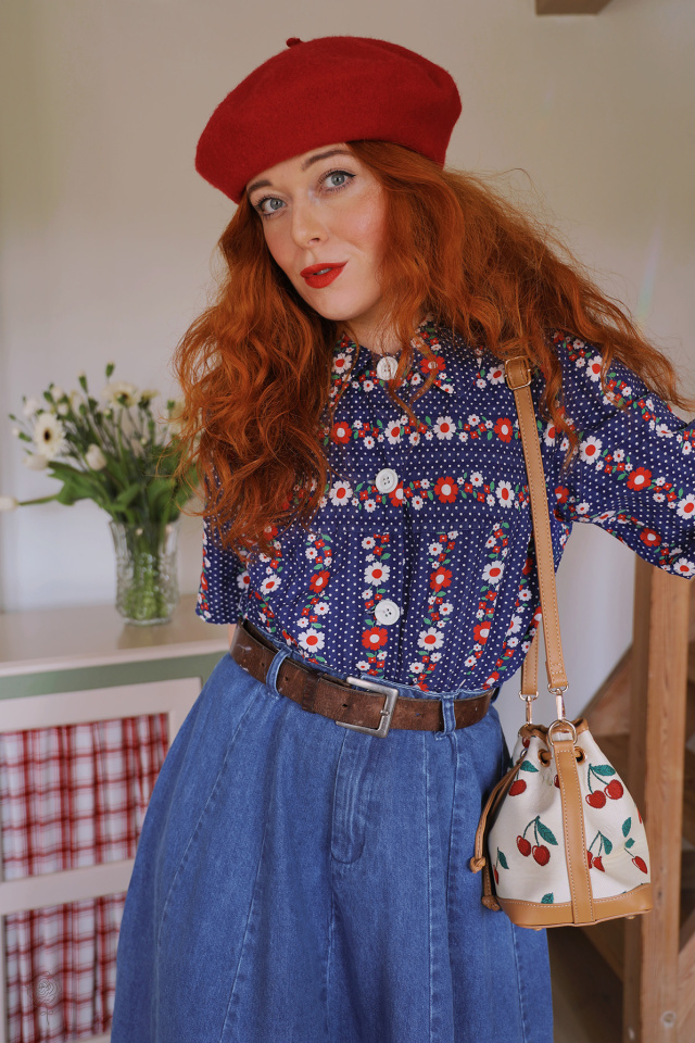 Blue 70's Floral Vintage Cotton Top | S/M