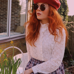 Bee Happy | Big Round Sunglasses