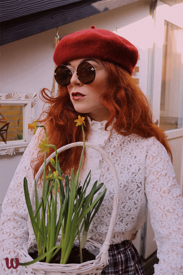 Bee Happy | Big Round Sunglasses