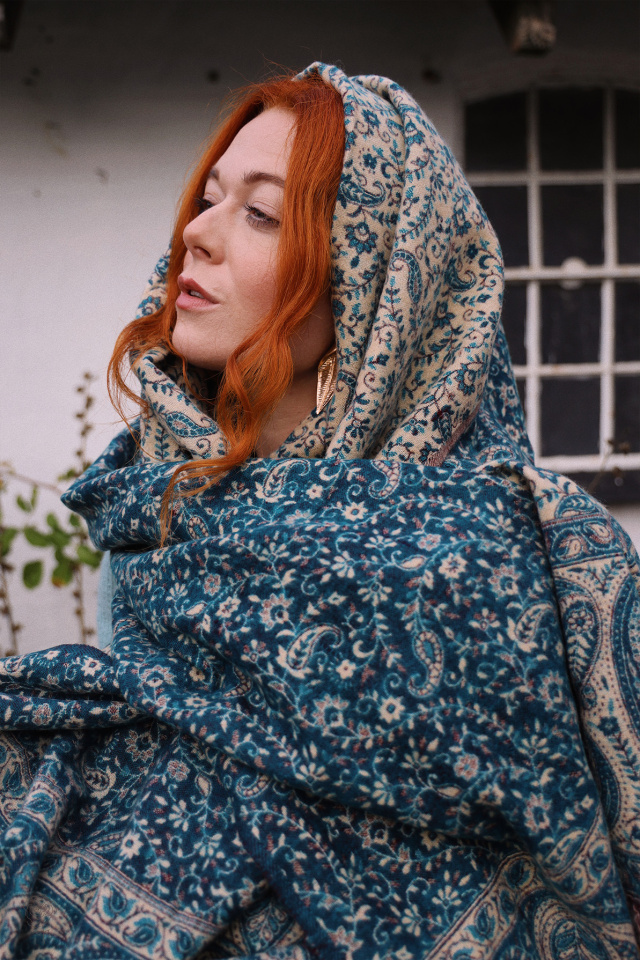 Blossom Teal Scarf &amp; Blanket 