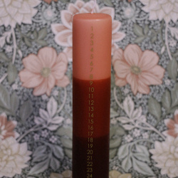 Three Shades Christmas Count Down Candle