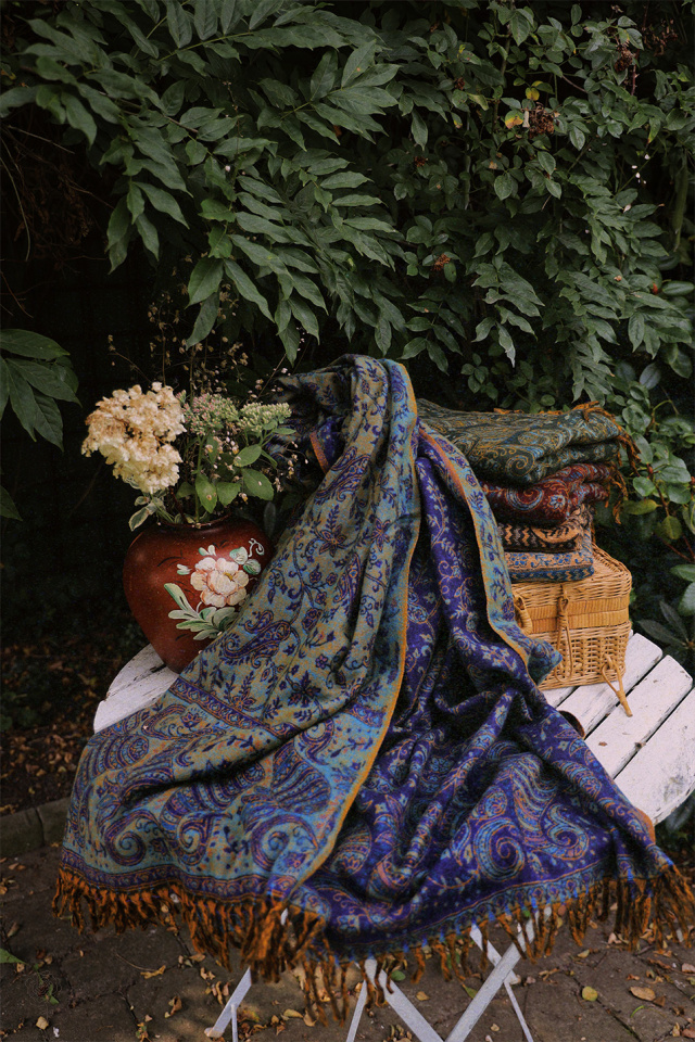 Devoted Blue Scarf &amp; Blanket 