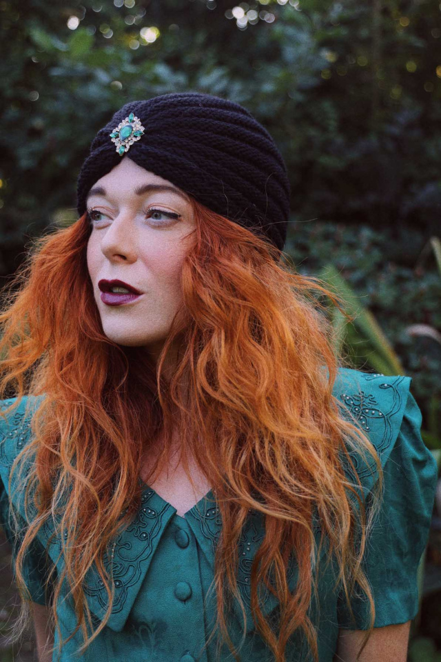 Fortune Teller Headband Green Diamond 