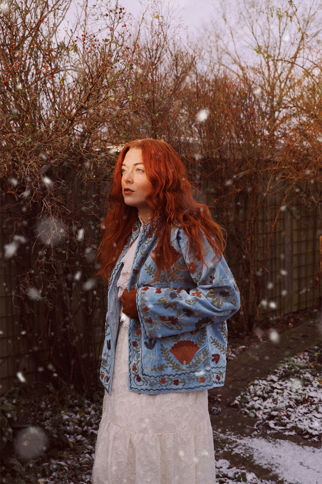 Frosty Floral Velvet Jacket | S-L