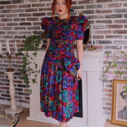 ワンピース 80s vintage cherrycollar stripeddress 80s Floral Wrap Dress | S-M - Lucky Vintage