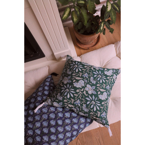 Green Floral Cotton Pillow Cover 