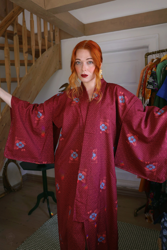 Long Burgundy Vintage Kimono | M-XXL 
