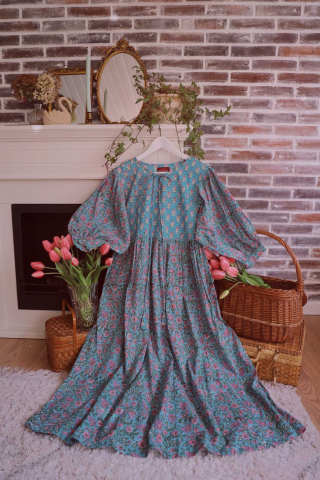 One With The Wildflowers | Green Dress