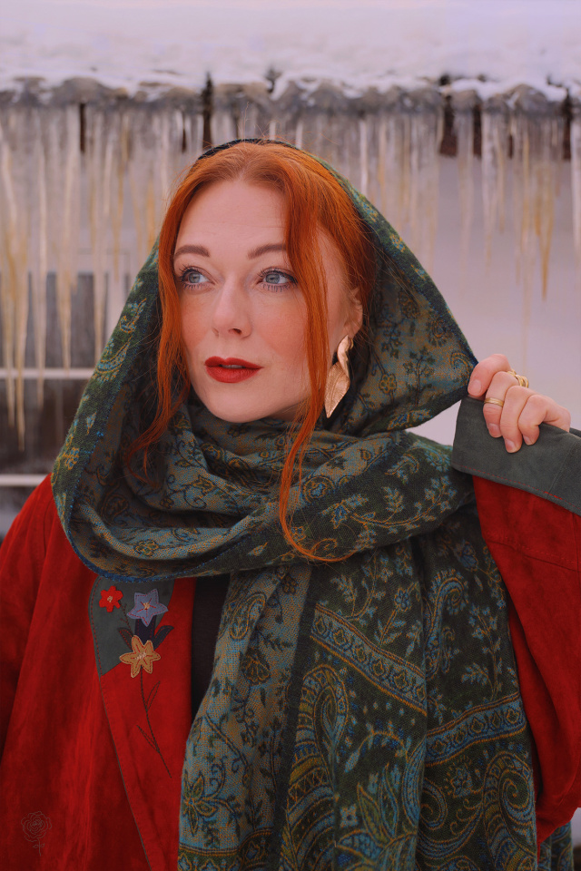 Poire Boh�me Scarf &amp; Blanket 