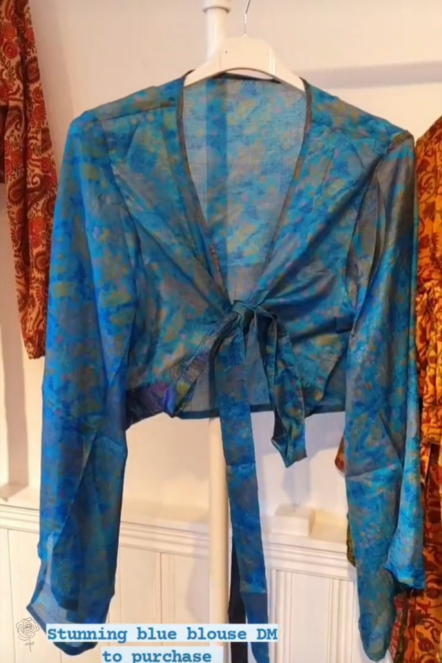 Stunning Blue Blouse 