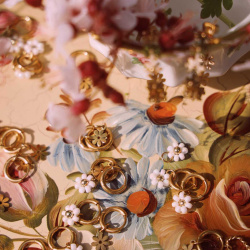 Tiny Daisy Earring | Gold &amp; White