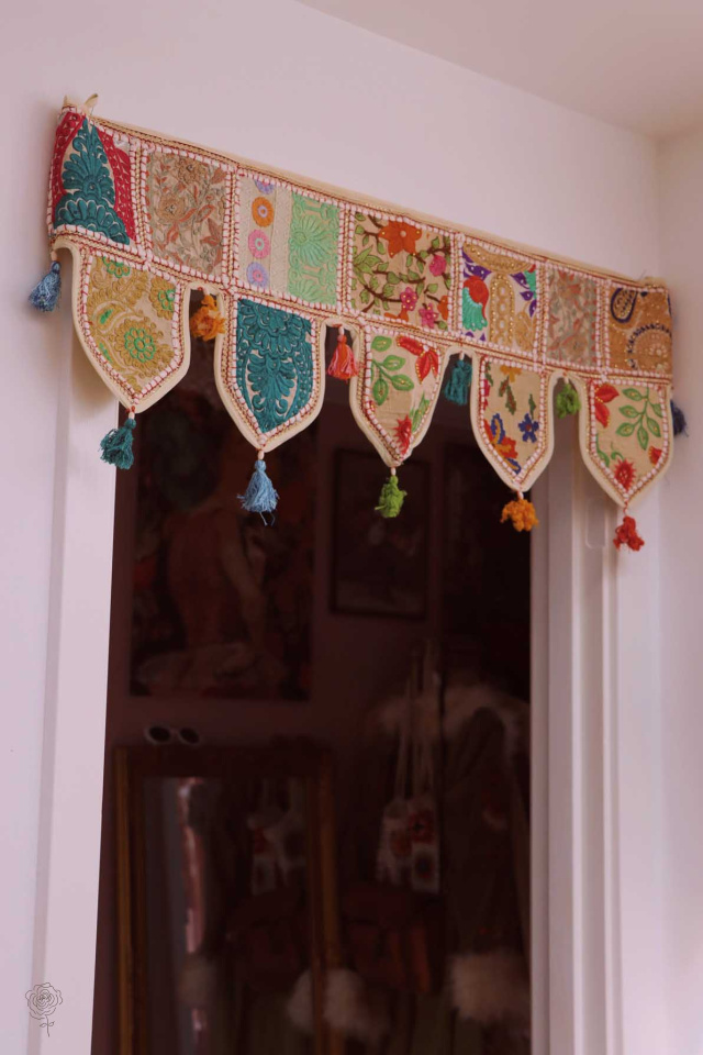 Toran Patchy Door Pendant