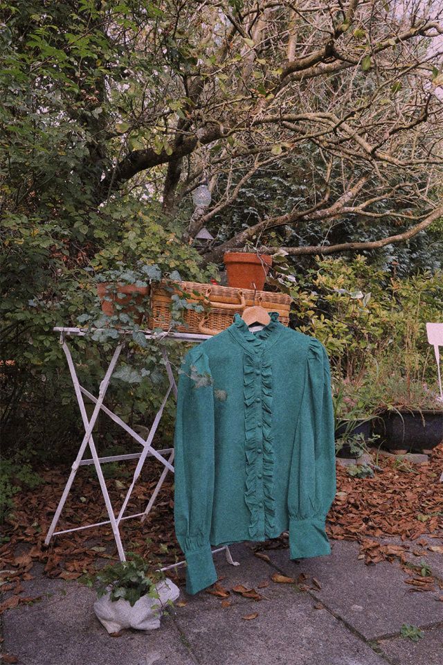 Vert Ruffle Blouse 