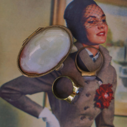Vintage Pill or Ring Box