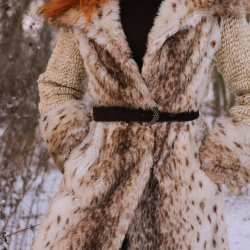 Faux Snow Fox Fluffy Winter Coat | S