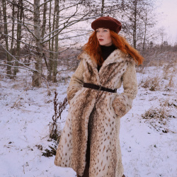 Faux Snow Fox Fluffy Winter Coat | S