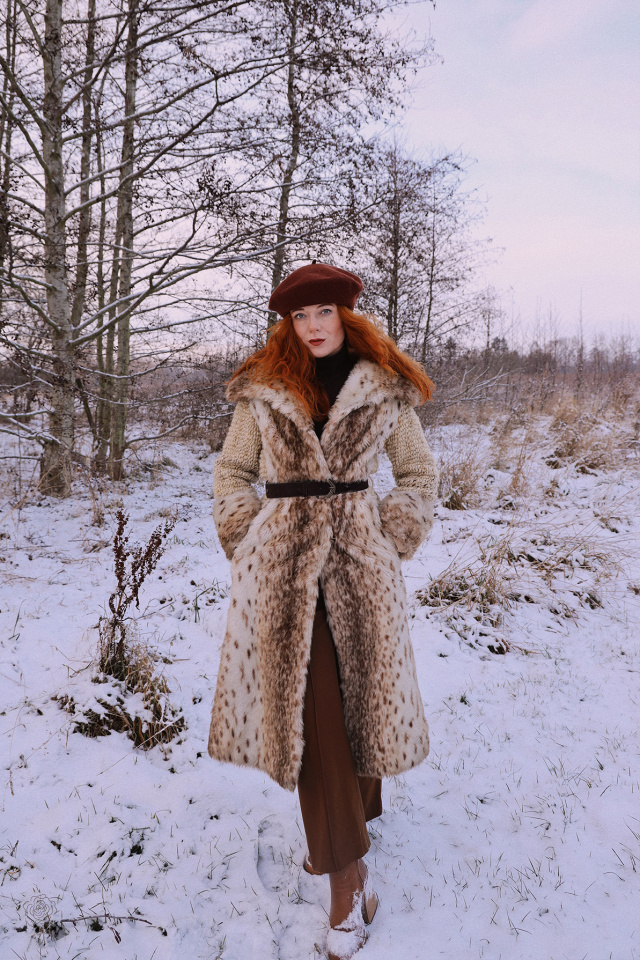 Faux Snow Fox Fluffy Winter Coat | S