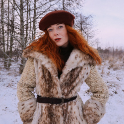 Faux Snow Fox Fluffy Winter Coat | S