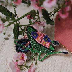 Wheelbarrow of Flowers Brooch