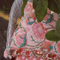 One With Big Flowers Pillow Case 