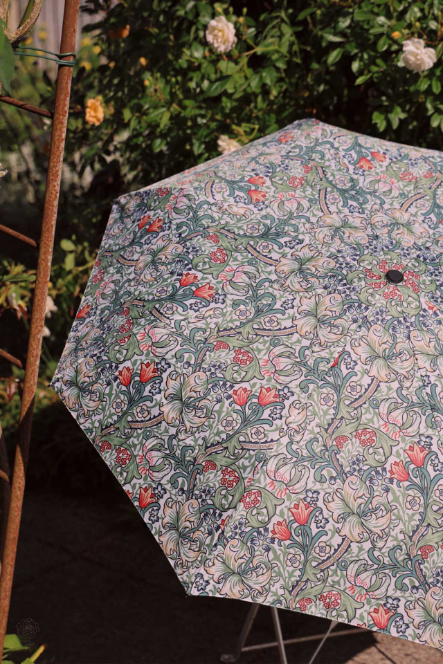William Morris Golden Lily - Art Folding Umbrella