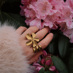 Adjustable Flower Ring 