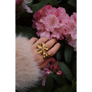 Adjustable Flower Ring 