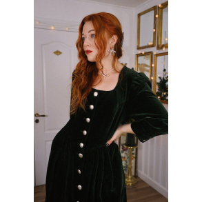 Beaded Bow Holly Earrings