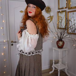 Romantic Linen Boho Vintage Top | XL