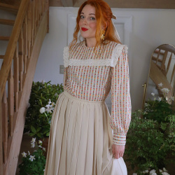 Beige Pleated Vintage Skirt | S