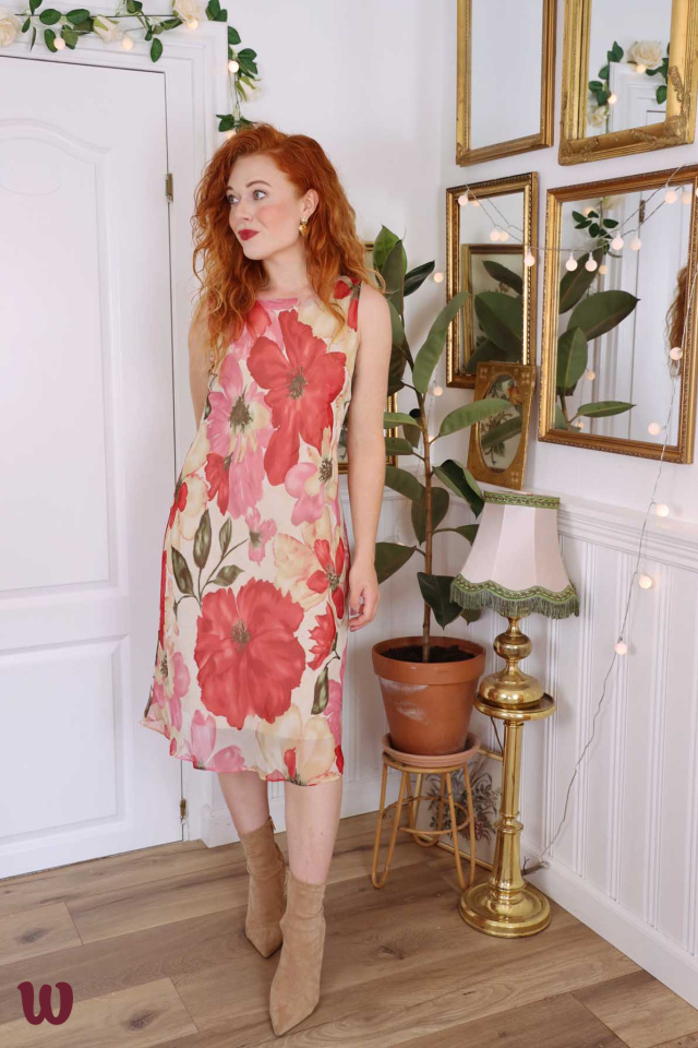 big-red-floral-90s-vintage-