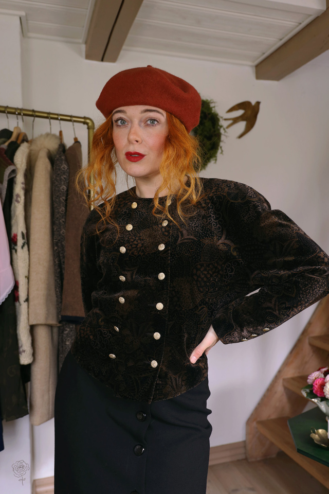 Black &amp; Brown Paisley Velvet Jacket | M