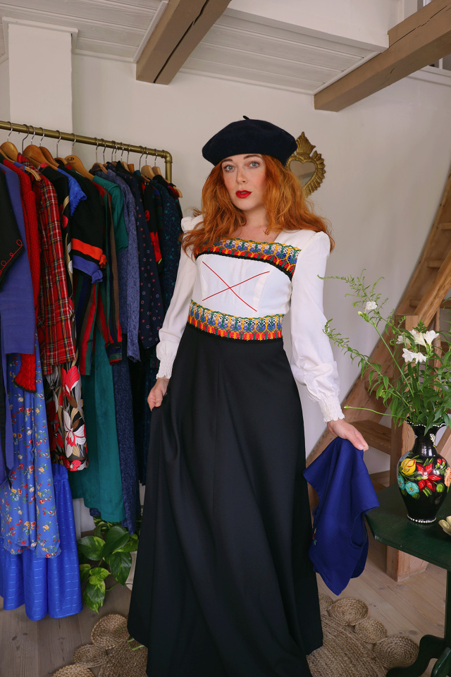 Black &amp; White 70's Dress &amp; Embroidered Waistcoat | S