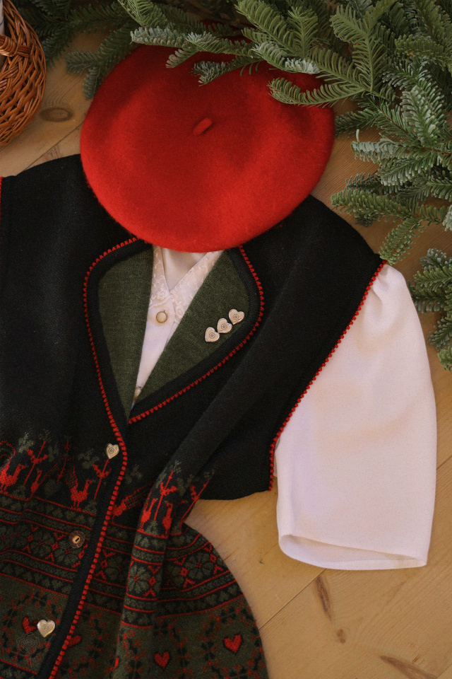 Black Red Pattern Vintage Waistcoat | L/XL