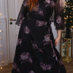 Dark Burgundy Roses 70's Maxi Dress | M/L