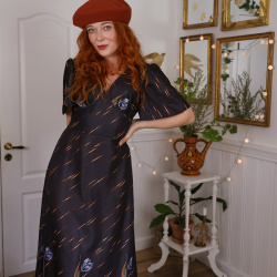 Black Floral 70's Vintage Gown | M/L