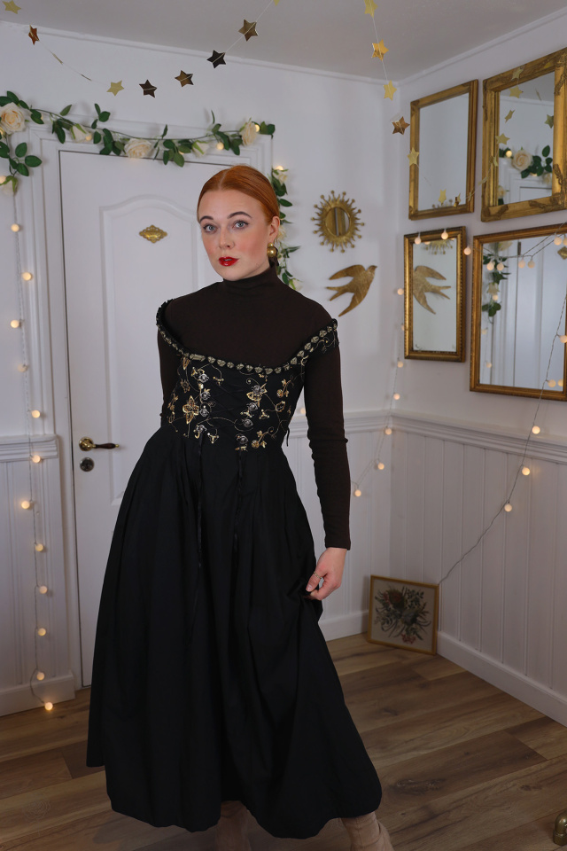Gold Embroidered Blackbird Vintage Maxi | TALL S