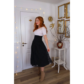 Black Lace Vintage Skirt & White Top | S