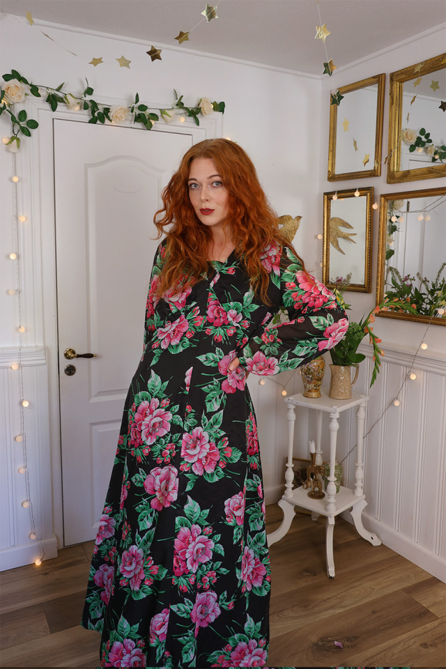 Black Pink Floral 70's Maxi Dress | L