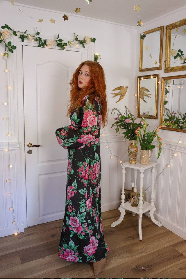 Black Pink Floral 70's Maxi Dress | L