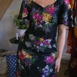 Black Bright Floral 70's Dress | S