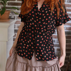 Black Red Bow Vintage Top | M
