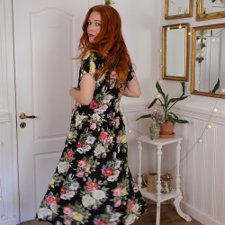 Romantic Black Floral Vintage Dress | M