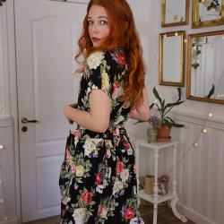 Romantic Black Floral Vintage Dress | M