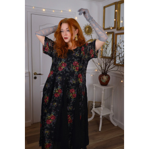 Black Lace Floral Vintage Gown | M/L