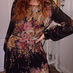 Black Rose Floral 70's Maxi Dress | S/M - Catalog - Bohemian
