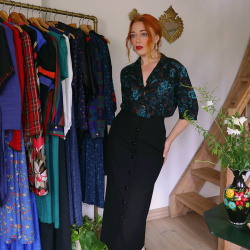 Black Turquoise Floral Vintage Top | L