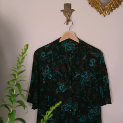 Black Turquoise Floral Vintage Top | L