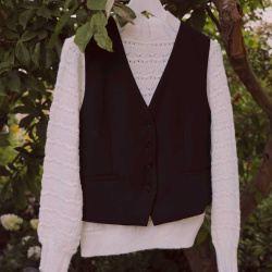 Simple Black Vest 
